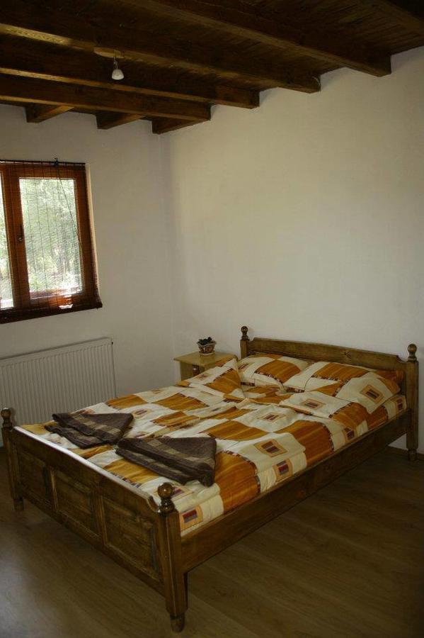 Guest House Yana Tŭrkasheni Esterno foto